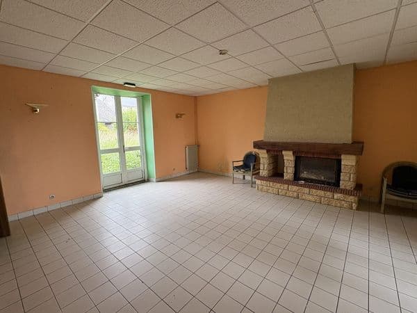 Immeuble 503m2 à Cesny-les-Sources — photo 1 sur 5