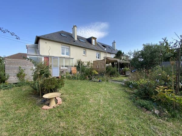 Maison proche centre - Jardin - Sous-sol à Caen — photo 1 sur 11