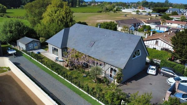 Villa d’exception à Cabourg – piscine intérieure chauffée — photo 1 sur 13
