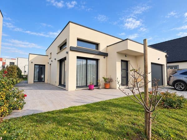 Maison moderne de plain-pied entre Caen et la mer à Blainville-sur-Orne — photo 1 sur 9